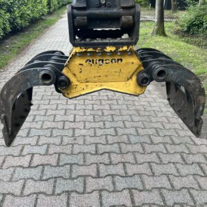 Engcon sorteergrijper